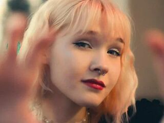 girl cam nude KarlaFriedline