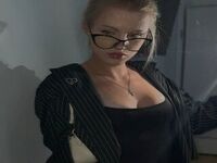 mastubating web cam girl KateZalepa