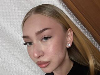 hot cam show KellyHilles