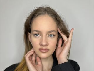 adultcam KoriHallquist