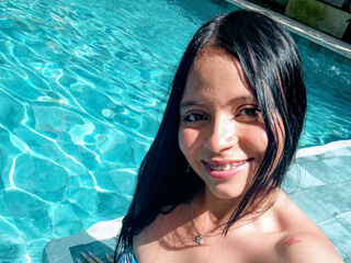 cam slut chat LauraVelle