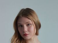 masturbating webcamgirl LavonAllara