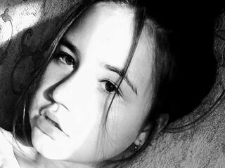 live cam chat LoriFlox