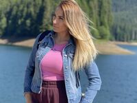 chat room live cam LovelyMaia