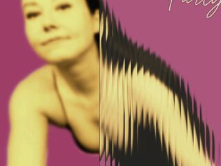 hot cam girl masturbating LucyLevatto