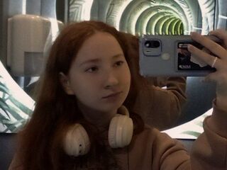 naughty camwhore MadgeRemerez