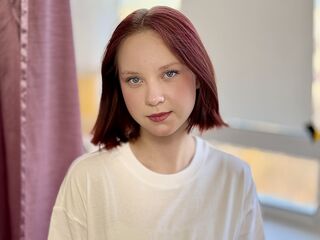 cyber sex show MaisieMundhenk