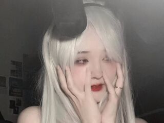 naked camgirl masturbating with vibrator MargaretPeters