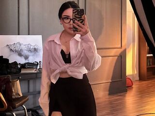 hot naked camgirl MayRenz