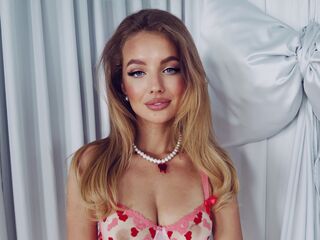 hot striptease show MayaGal