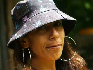 naked camgirl masturbating with vibrator MayaSilverstone