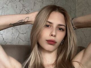 camgirl photo MayeRidenour