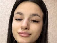 camslut topless MeiRuehlen