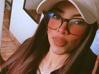 naked girl with webcam masturbating with vibrator MeliRivers