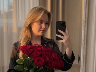 web cam chat MelissaMyla