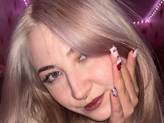 hot cam girl masturbating with sextoy MelitaHogston