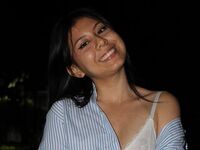 camslut naked MiaSauvage