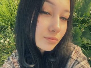 hot webcam slut MiaSolberg