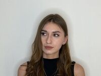 kinky webcam model MiguelinaCreech