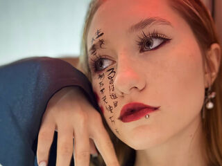 naughty webcamgirl MistyColacone