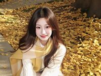 chat room live cam MoleSon