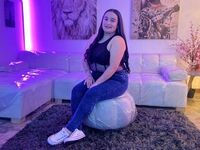 naked camgirl photo MonaSusan