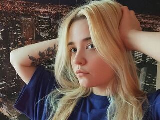 adultcam pic MonnieMoniz