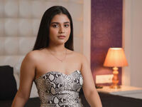 fingering camgirl NidhiPriya