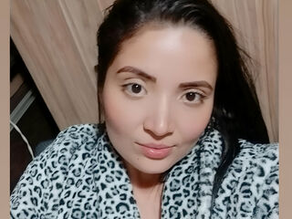 beautiful webcamgirl NinaCondee