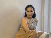 topless cam girl OlaYasami