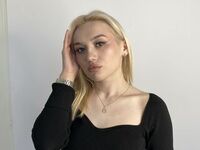 fingering camslut PaulinePedrotti