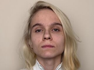 hot strip tease show PoulaShade