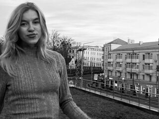 nude cam girl photo SallyRodwell