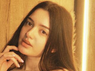 adultcam SavannahHoward