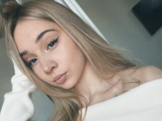 chat room picture ShaquitaSofranko