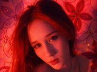 naked camgirl masturbating with vibrator SharikaSabater