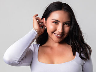 live webcam model SofiBlosh