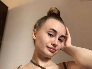 hot striptease web cam SofiyaWite