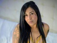 cam girl masturbating with sextoy XiomaraCasidy