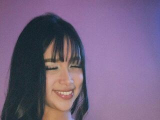 camslut fingering shaved pussy YamiRose