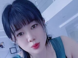 nude webcam girl pic YueXiaoyue